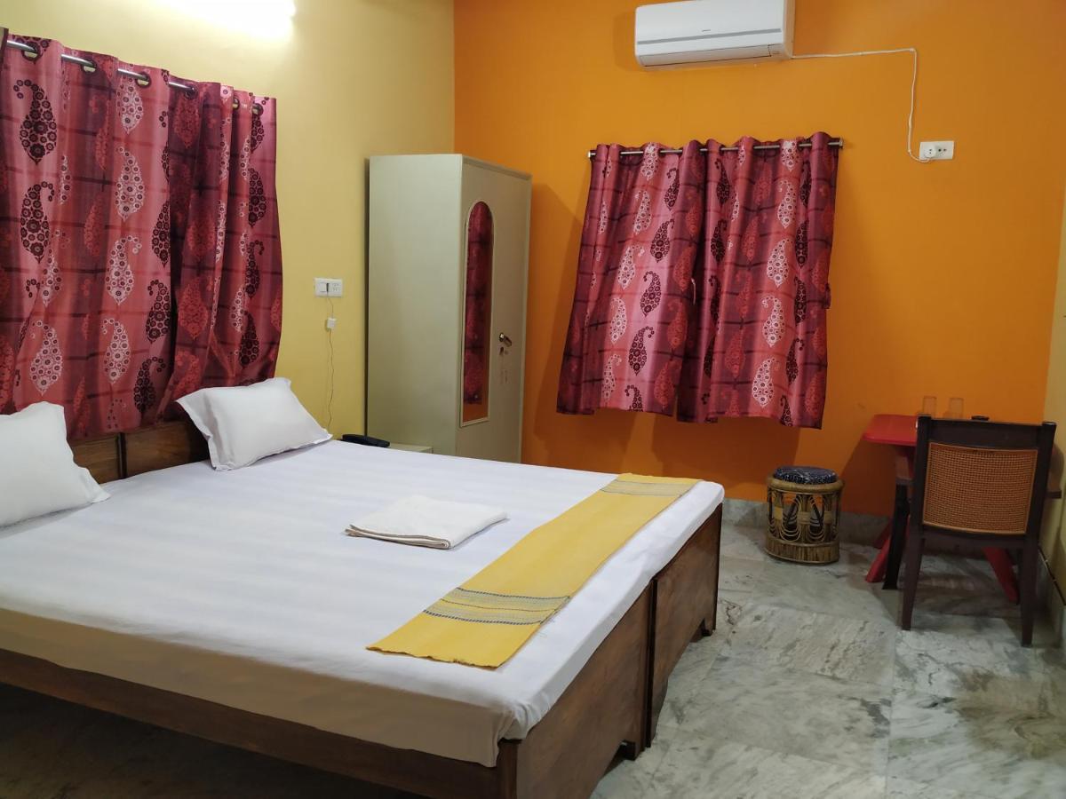 Hotel Bhalobasa Anandabas à Bolpur Extérieur photo