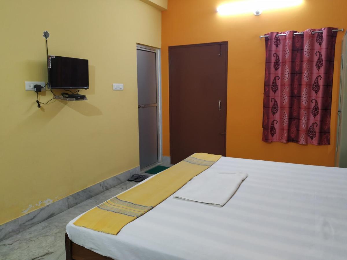 Hotel Bhalobasa Anandabas à Bolpur Extérieur photo